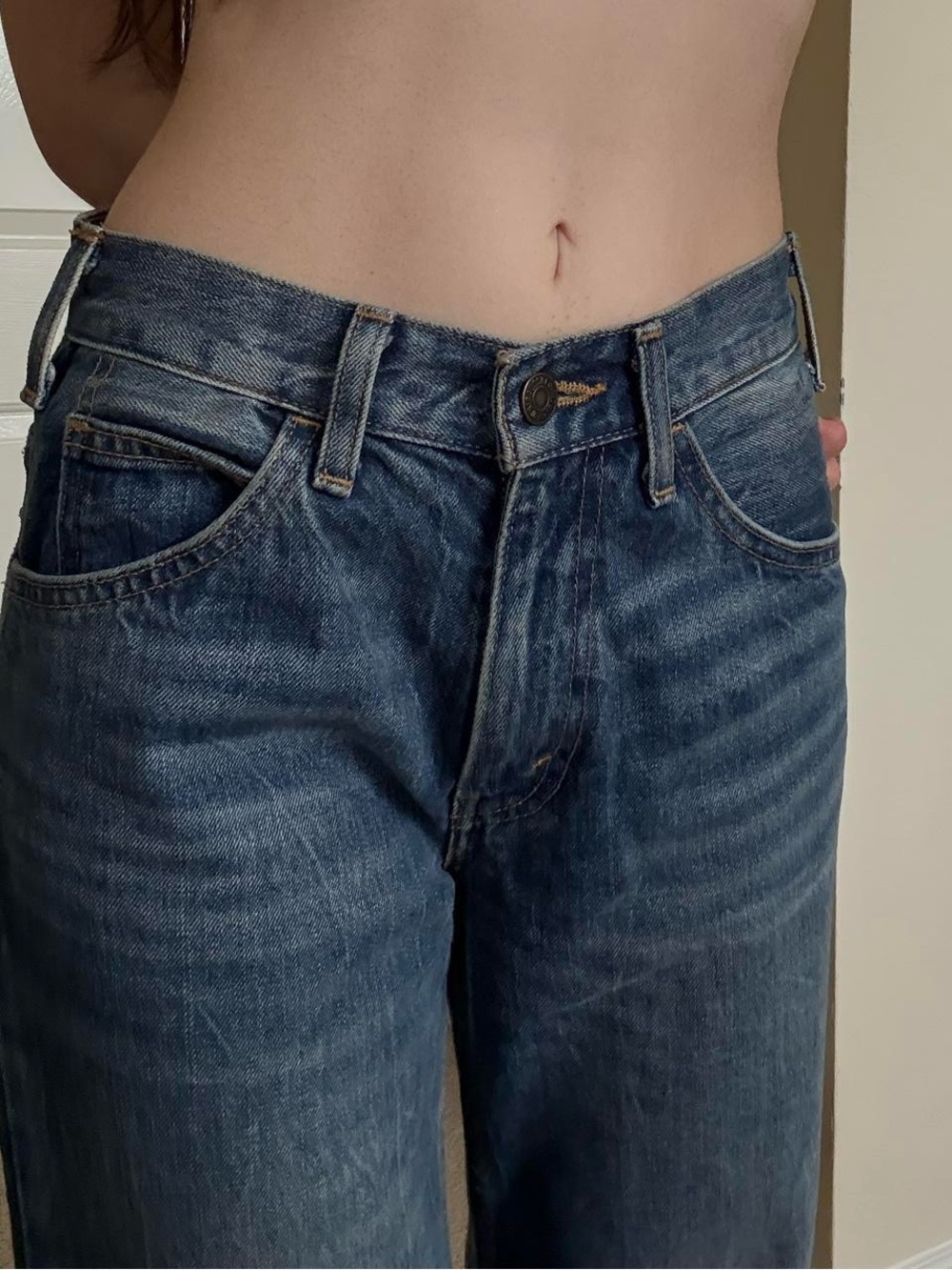 Levi's Vintage Wide Leg Flare Jeans in Faded Blue - Picture 2 of 6